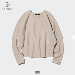 Uniqlo Beige 3D Knit Cotton Dolman Long-Sleeve Sweater in Size Small